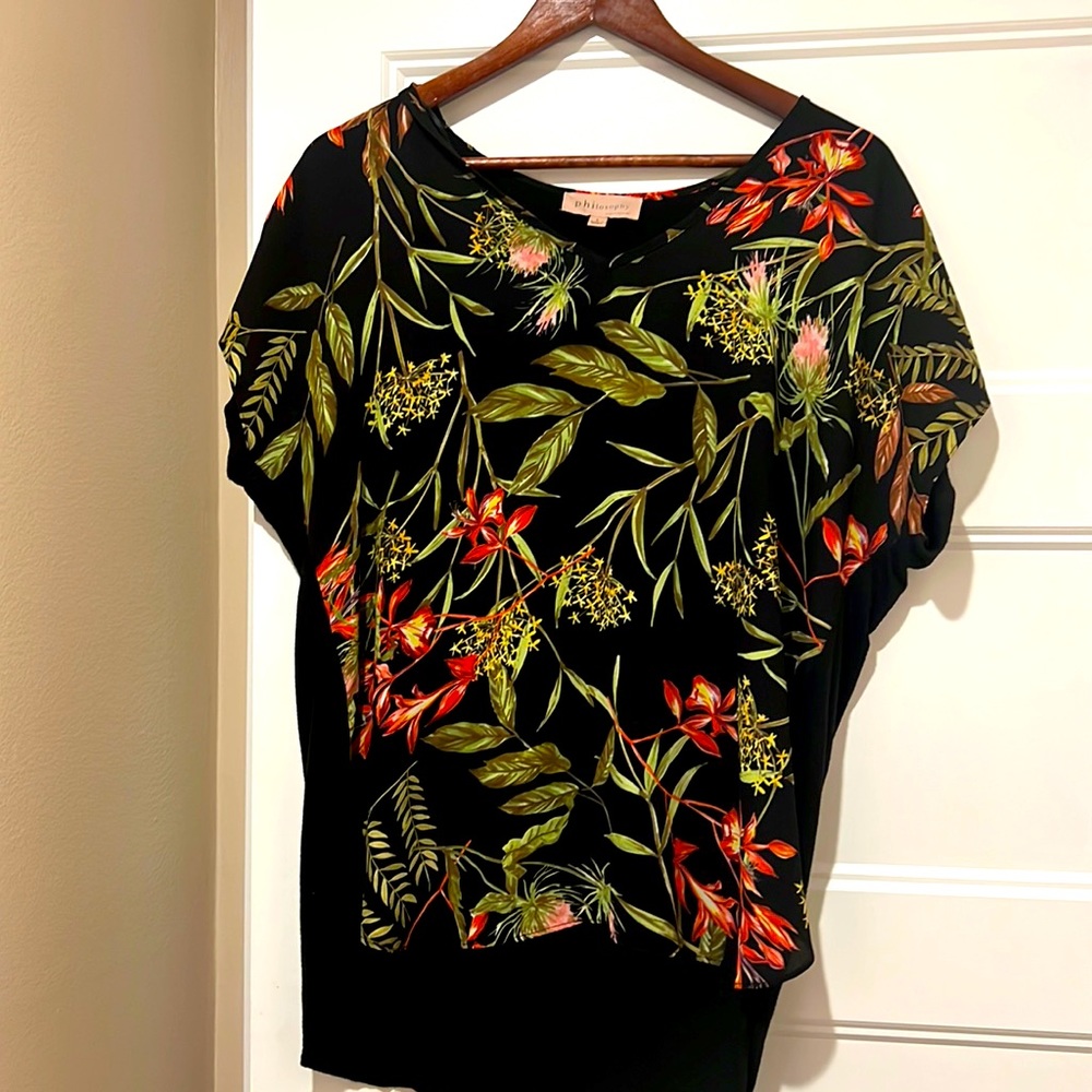 Philosophy Top Large Excellent Condition Leaf Exotic